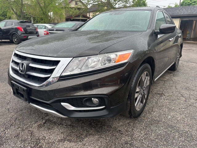 2014 Honda Crosstour for sale at Kelly Auto Group in Cleveland, OH