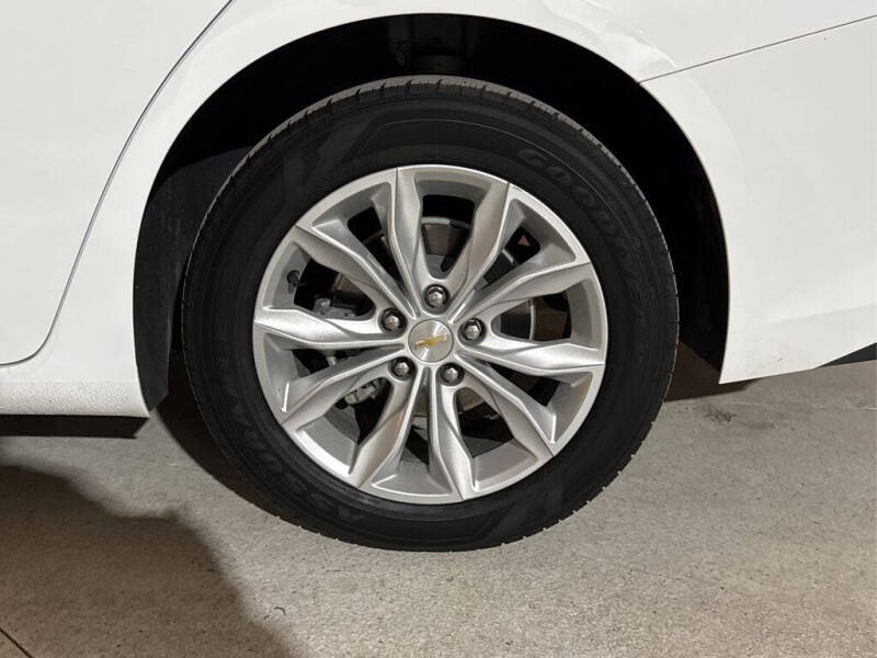 2025 Chevrolet Malibu LT
