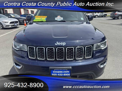 2017 Jeep Grand Cherokee Laredo