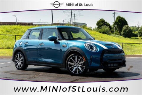 2024 MINI Hardtop 4 Door for sale at Autohaus Group of St. Louis MO - 40 Sunnen Drive Lot in Saint Louis MO