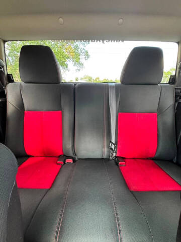 2009 HUMMER H3T