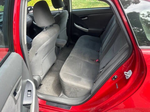 2010 Toyota Prius III