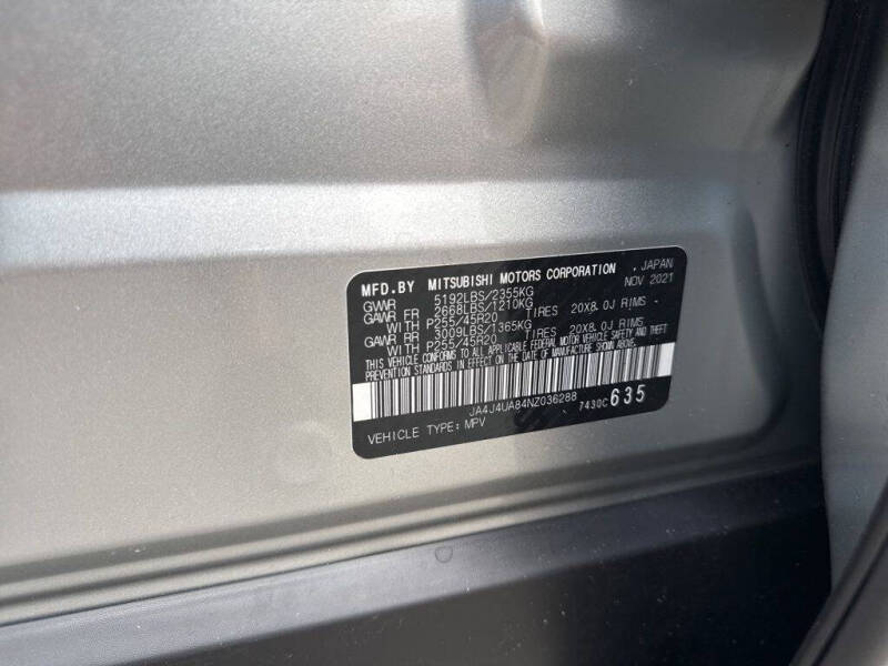 2022 Mitsubishi Outlander SE