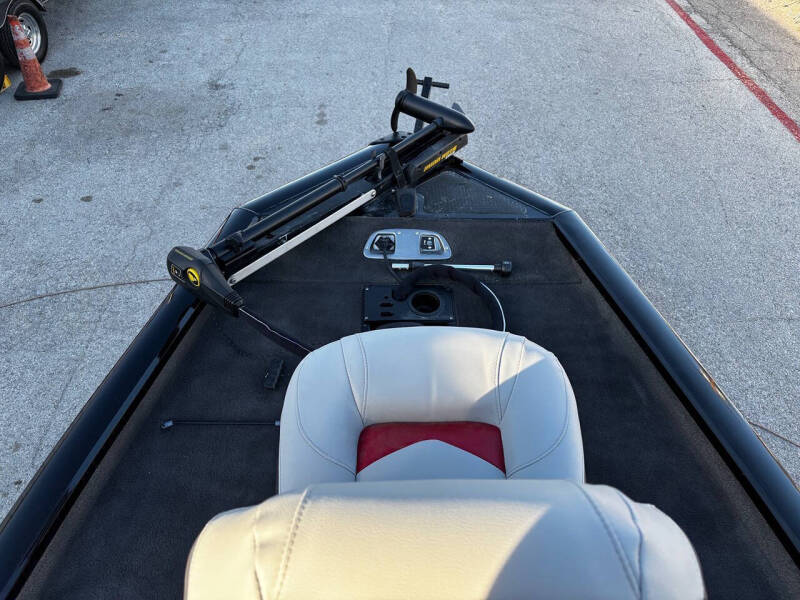 2014 Tracker PRO TEAM 175