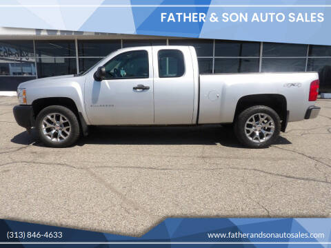 2013 Chevrolet Silverado 1500 for sale at Father & Son Auto Sales in Dearborn MI