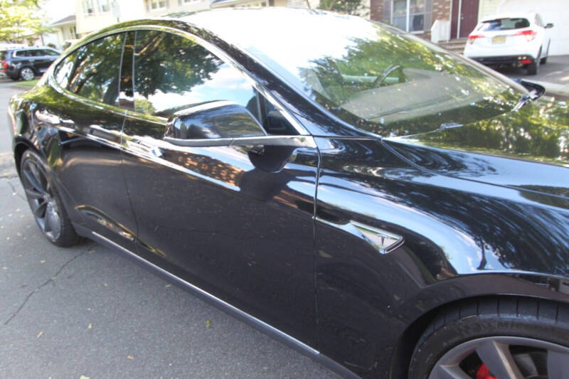 2016 Tesla Model S P90D