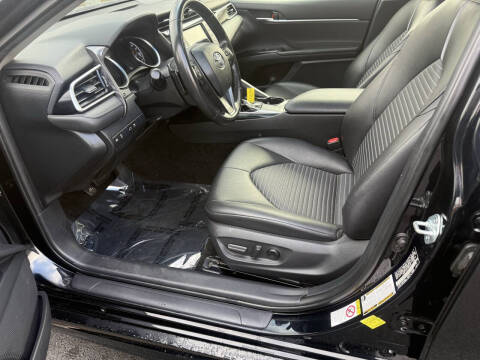 2018 Toyota Camry SE