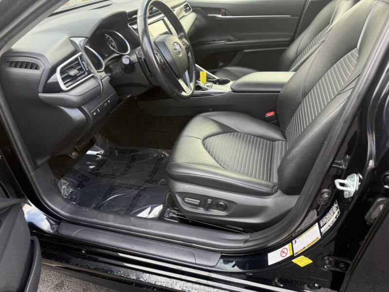 2018 Toyota Camry SE