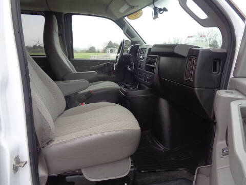 2017 Chevrolet Express LT 3500