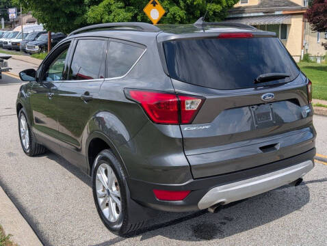2019 Ford Escape SEL