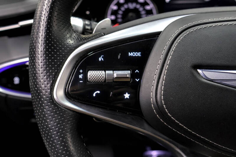 2022 Genesis GV70 2.5T Standard