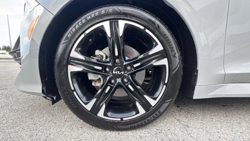 2022 Kia K5