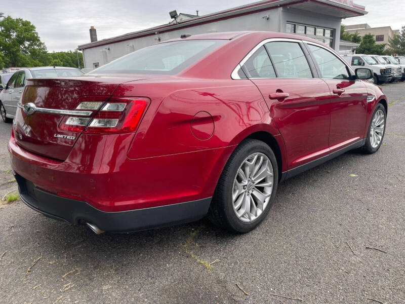 2013 Ford Taurus Limited