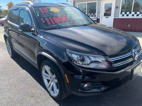 2013 Volkswagen Tiguan for sale at PETE'S AUTO SALES LLC - Middletown in Middletown OH