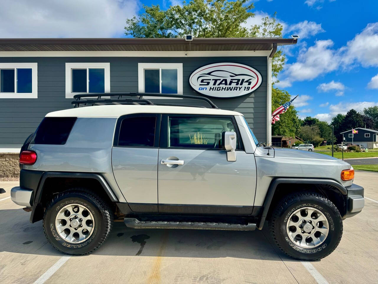 2012 Toyota FJ Cruiser For Sale In Watertown, WI
