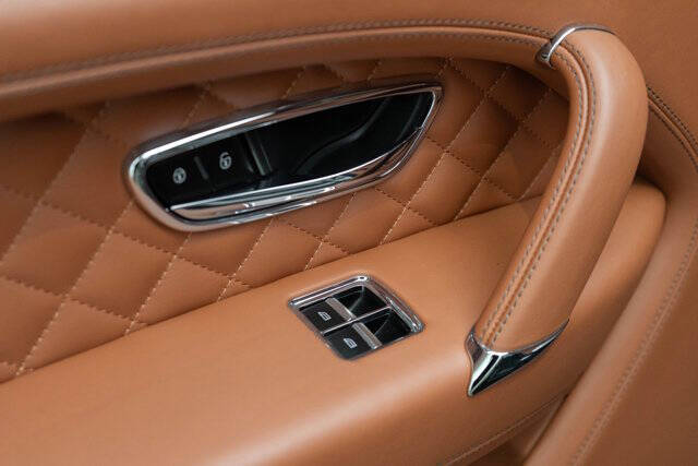2017 Bentley Bentayga 30