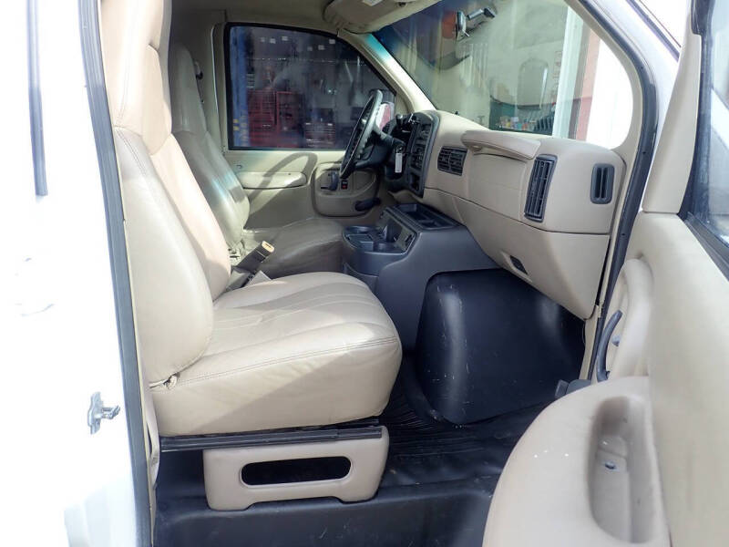 2000 Chevrolet Express G3500