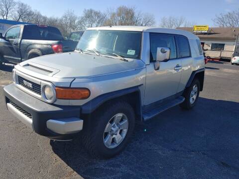 2007 Toyota FJ Cruiser for sale at Germantown Auto Sales in Carlisle OH
