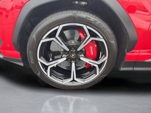 2022 Lamborghini Urus