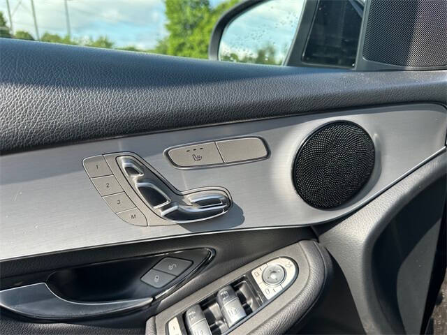 2022 Mercedes-Benz GLC GLC 300