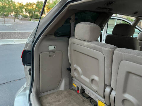 2002 Toyota Sienna XLE