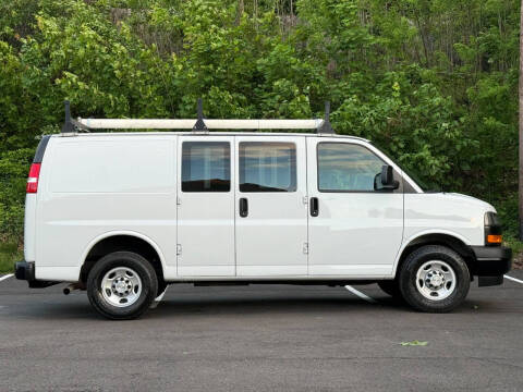 2020 Chevrolet Express 2500
