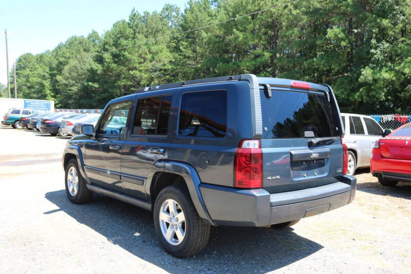 2007 Jeep Commander Sport
