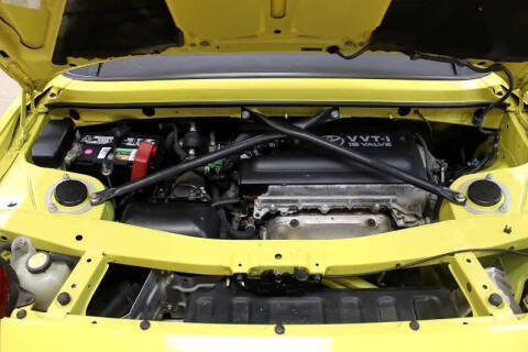 2004 Toyota MR2 Spyder