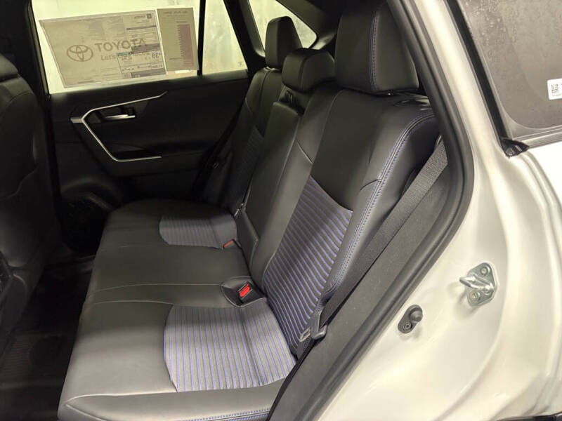 2025 Toyota RAV4 Hybrid XSE