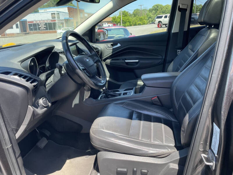 2017 Ford Escape Titanium