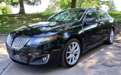 2010 Lincoln MKS for sale at Crispin Auto Sales in Urbana IL