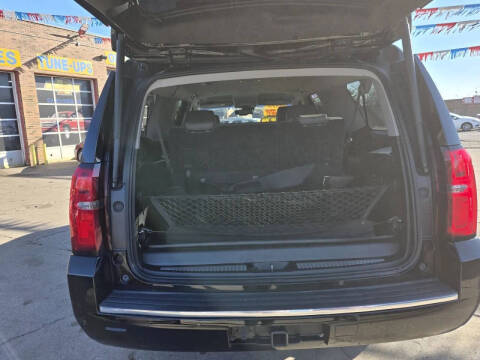 2019 Chevrolet Suburban LT