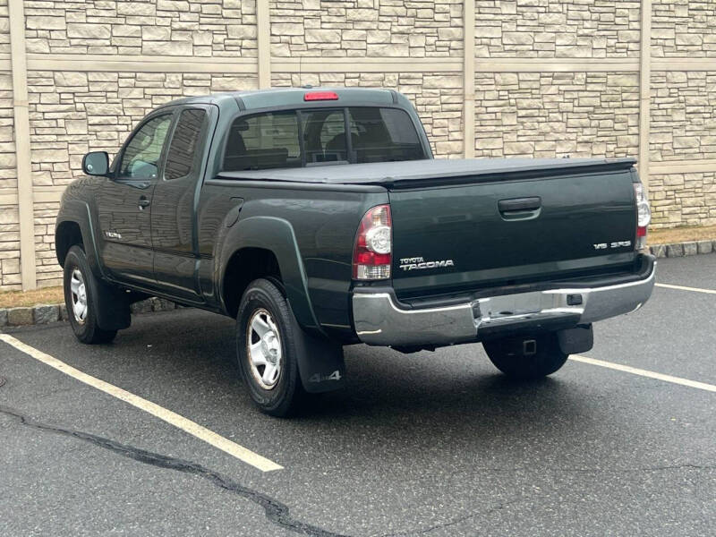 2009 Toyota Tacoma Base photo 8