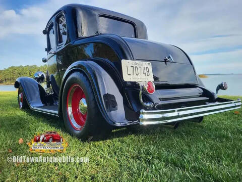 1932 Ford 5-Window