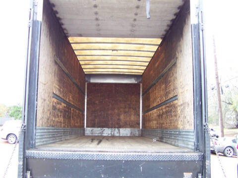 2002 Freightliner FL70