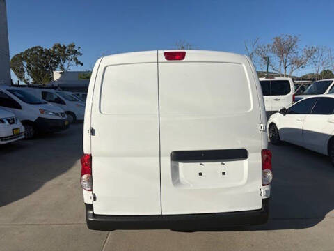 2018 Nissan NV200