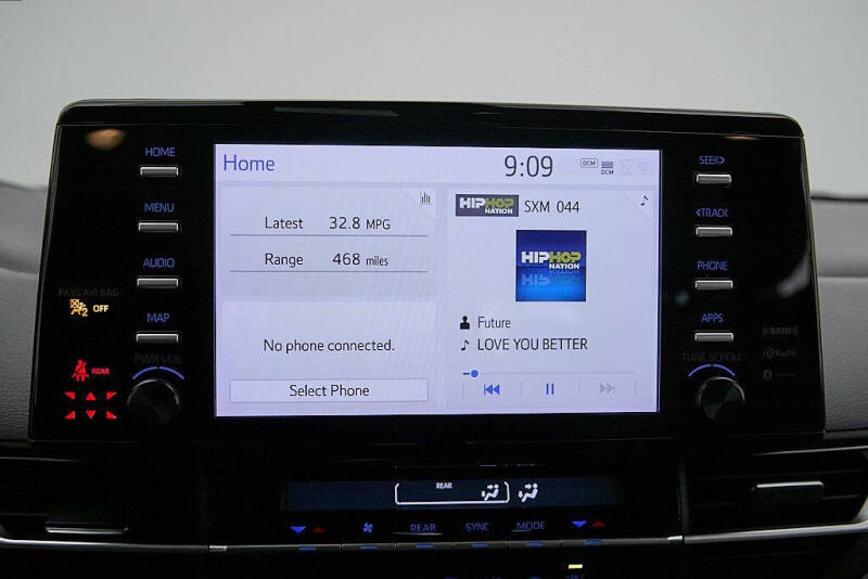 2024 Toyota Sienna LE 8-Passenger