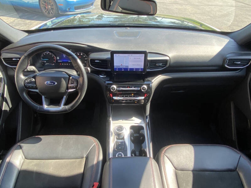 2022 Ford Explorer ST-Line