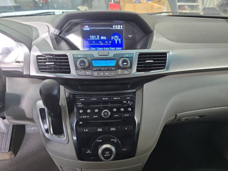 2011 Honda Odyssey EX-L w/DVD