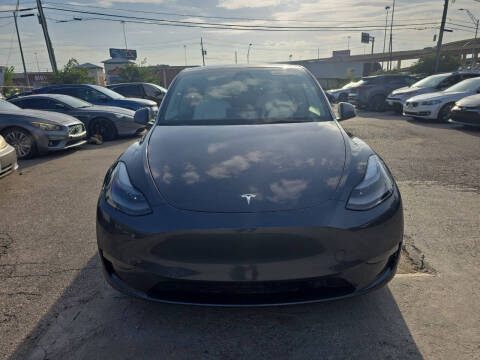 2023 Tesla Model Y Long Range