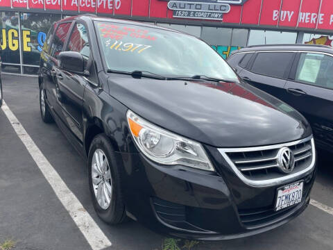 2014 Volkswagen Routan for sale at ANYTIME 2BUY AUTO LLC in Oceanside CA