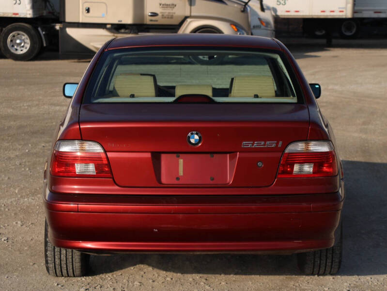 2001 BMW 5 Series 525i