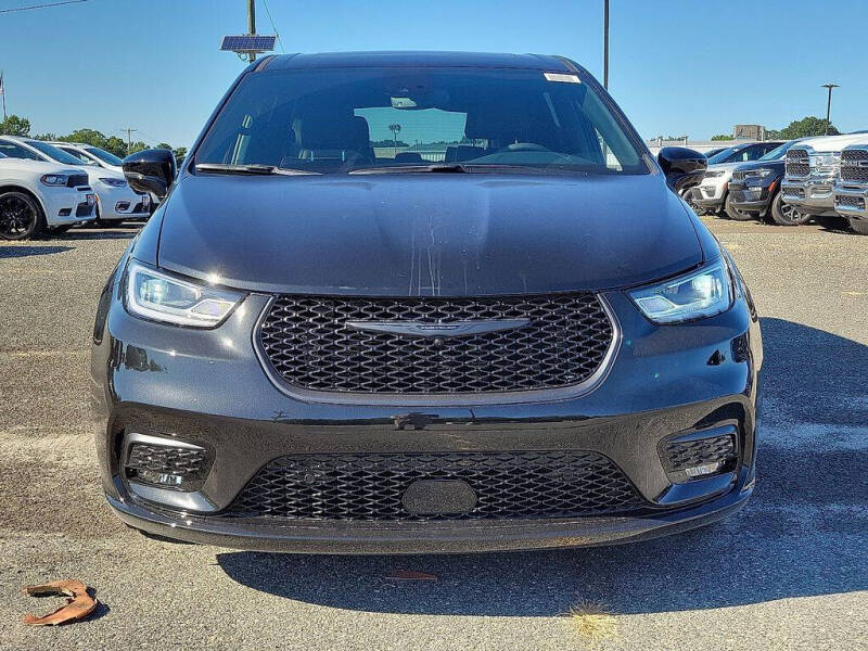 2023 Chrysler Pacifica Plug-In Hybrid Limited