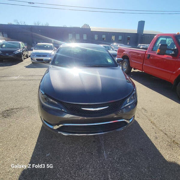 2016 Chrysler 200 Limited