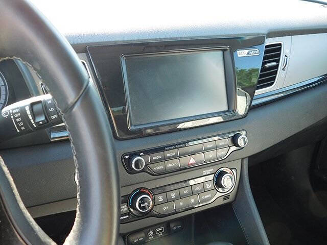 2019 Kia Niro S Touring