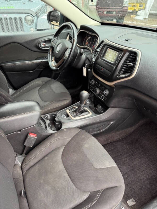 2017 Jeep Cherokee Latitude