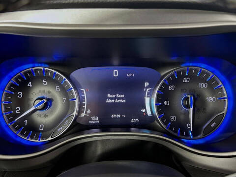 2023 Chrysler Pacifica Touring