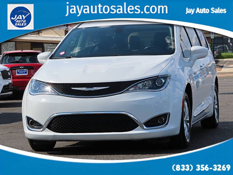 2018 Chrysler Pacifica Touring L