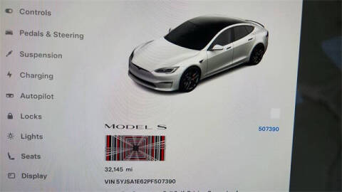 2023 Tesla Model S Plaid