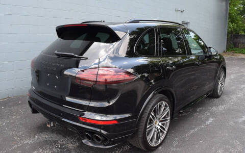2017 Porsche Cayenne GTS